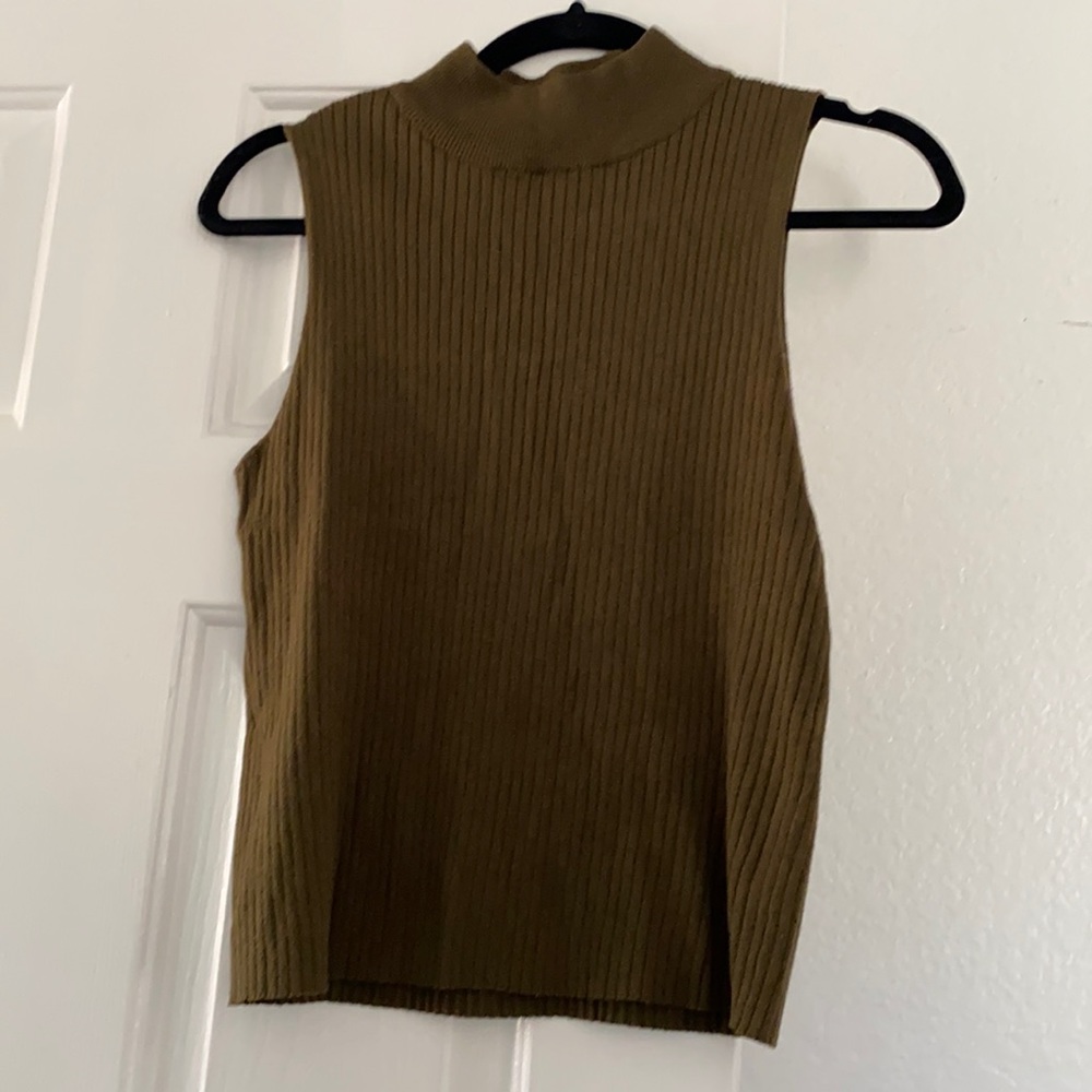 Women’s XL Olive green turtleneck tank